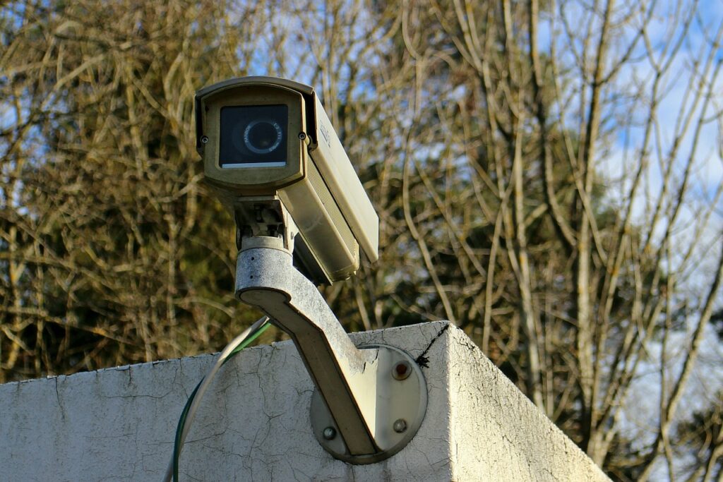surveillance camera 241725 1280